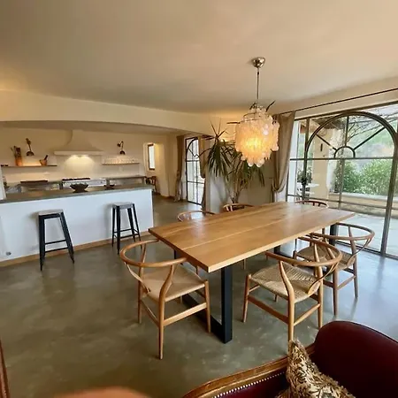 Mas D'exception En Pierre Avec Piscine Et Vue Villa